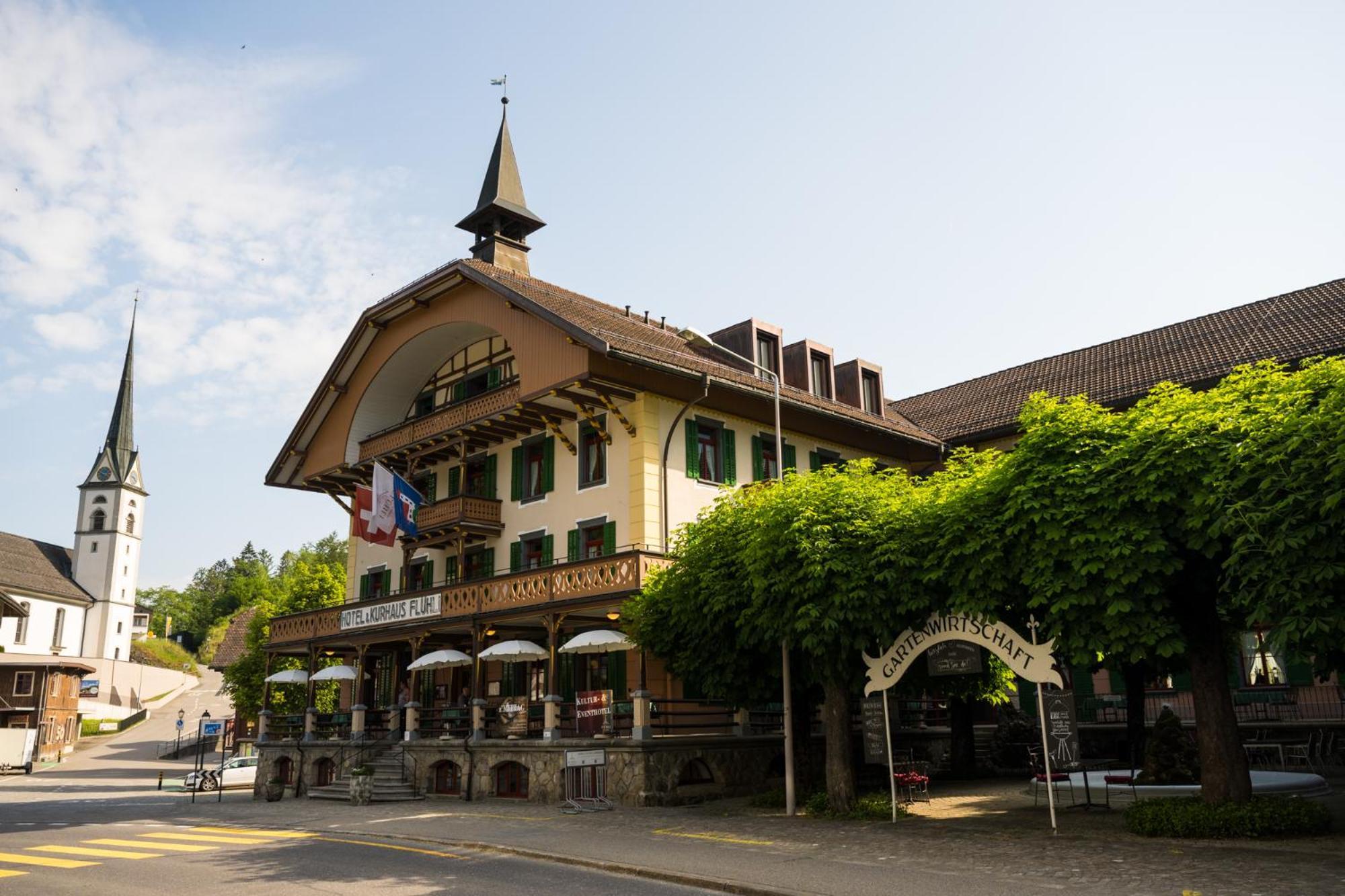 Fluehli Hotel Kurhaus Exteriér fotografie